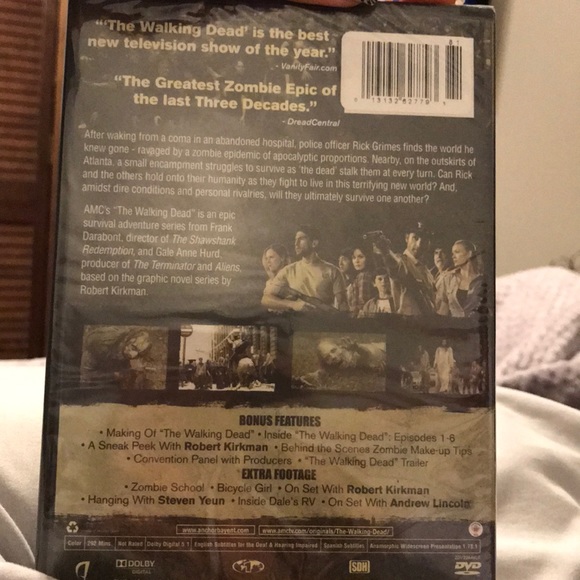 The Walking Dead season 1 - Picture 3 of 3